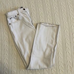 Abercrombie & Fitch white jeans. Zoe natural rise, ankle straight. Size 25/0.